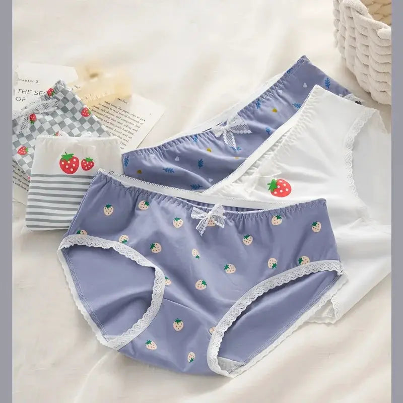 5-piece cotton panties set in lavender with strawberry prints