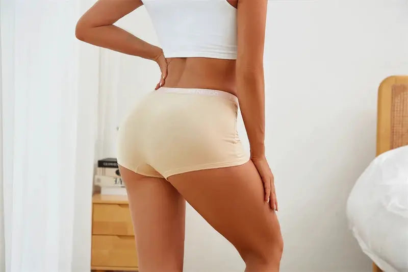 3-pack Finetoo women's cotton seamless briefs in beige