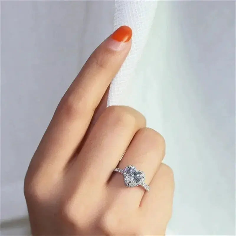 Elegant Zircon Ring For Women Wedding And Engagement Jewelry Fashionable Simple Design Gift