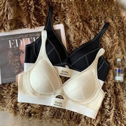 Bras by Smile Underwear: seamless two-pack in beige and black, breathable daily lingerie