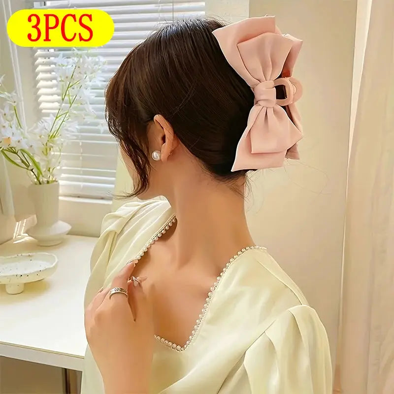 LuxeLocks Super Large Bowknot Grip Clip High End Hair Accessory For Women With Secure Hold And Fashionable Style