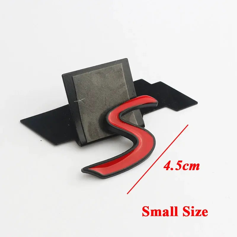 3D metal S car grille badge, red emblem with black edge, 4.5 cm small size