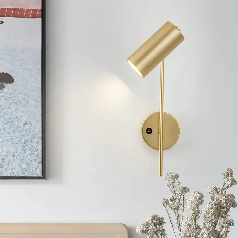 Simples Market rotatable wall lamp with switch, gold iron frame and plastic shade for modern decor (LED E27)