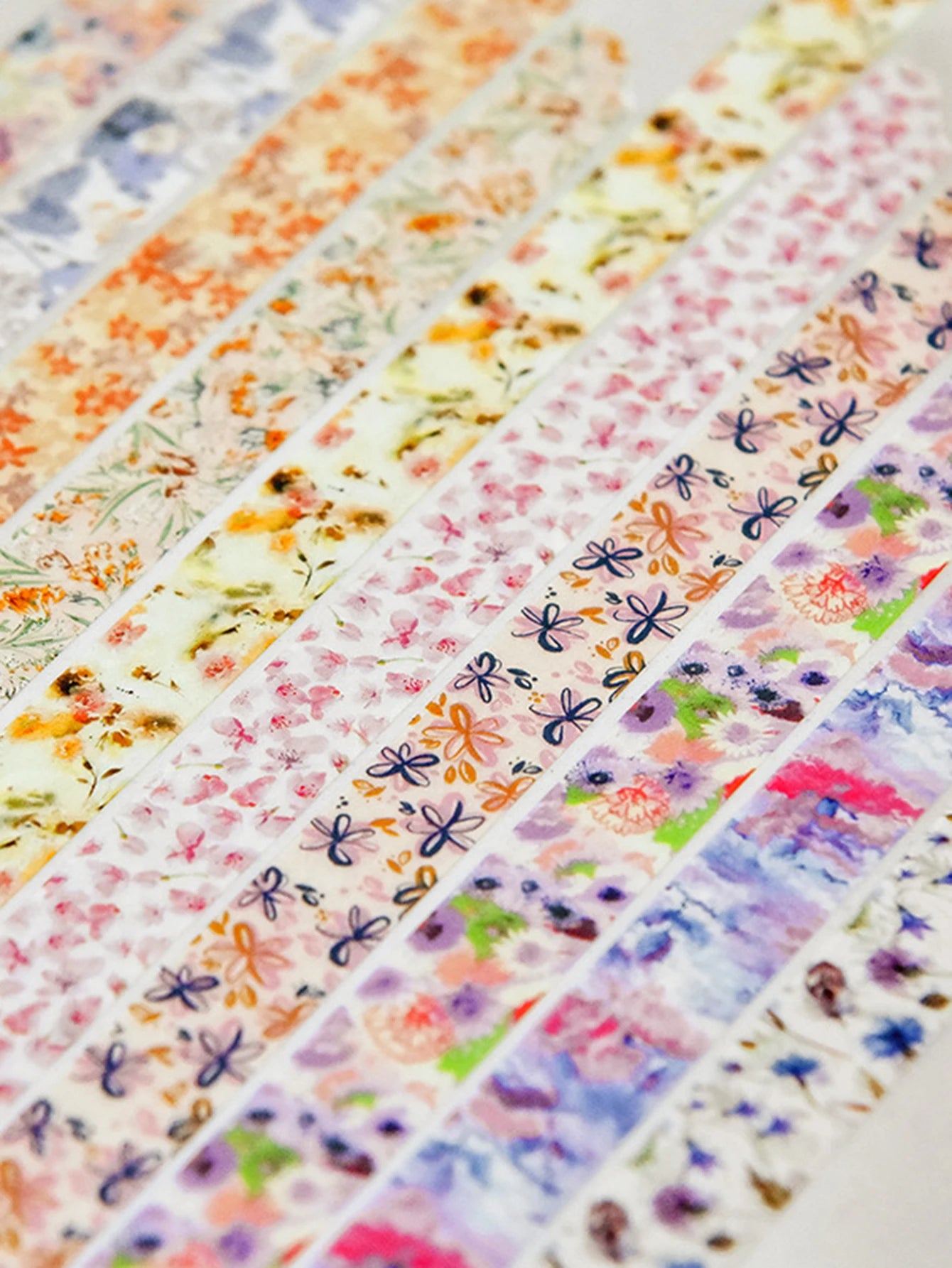 Washi tape 5-pack with romantic floral patterns in pastel colors by Simples Market