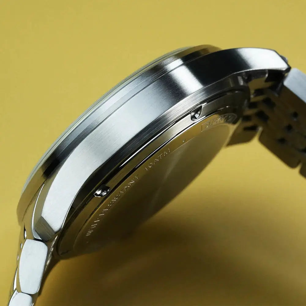 Cadisen 2026 automatic men's wristwatch by Simples Market with stainless steel case and bracelet; 10ATM.