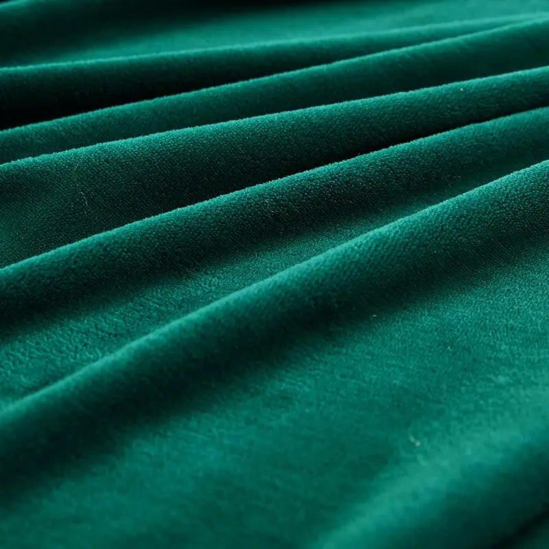 AISIRUI plush velvet fitted sheet in emerald green, soft textured bed linen