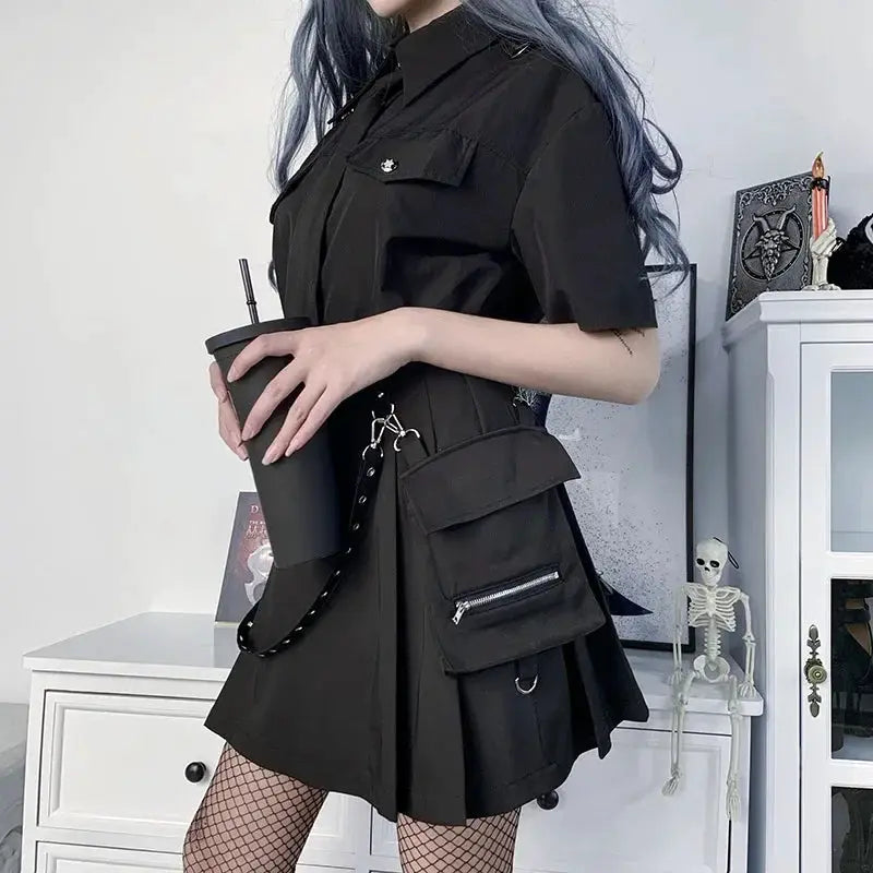 Harajuku punk gothic black high-waist mini skirt with cargo pockets, streetwear style