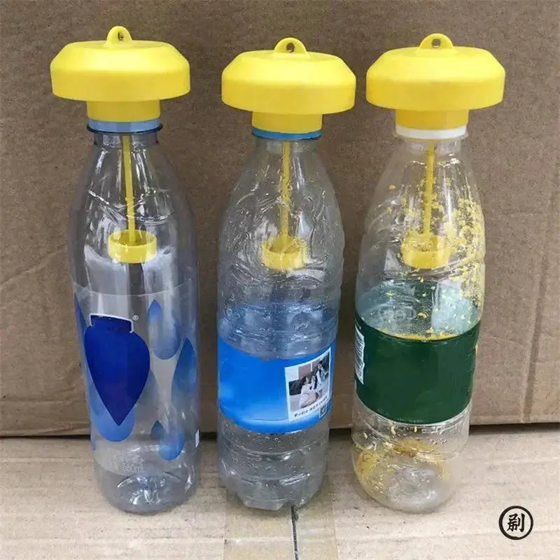 2 Pack Yellow Plastic Fruit Fly Traps For Home And Farm Insect Pest Control 6x6x2 cm