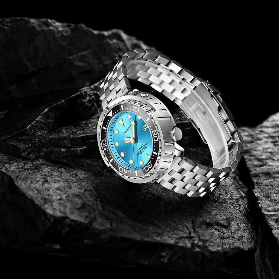 FOXBOXE quartz men's wristwatch with blue dial, stainless steel bracelet and steel bezel.
