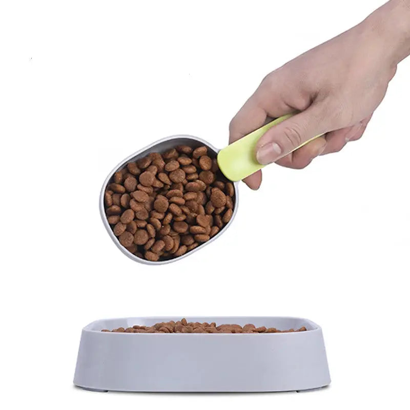 Multifunctional Dog And Cat Food Shovel Spoon With Measuring Cup Sealed Bag Clip Curved Ergonomic Design Easy To Clean