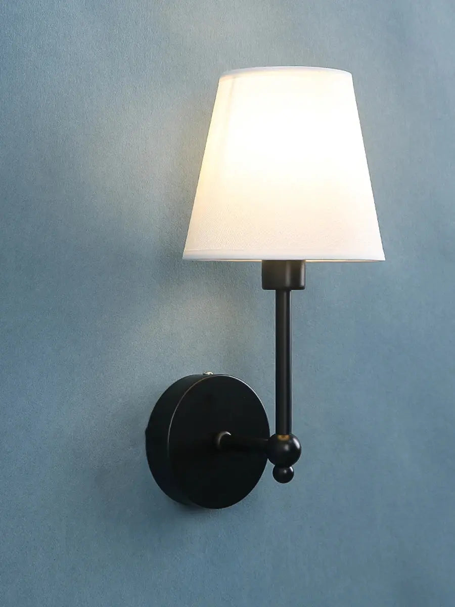 Simples Market American Retro wall lamp with black metal base and white fabric shade