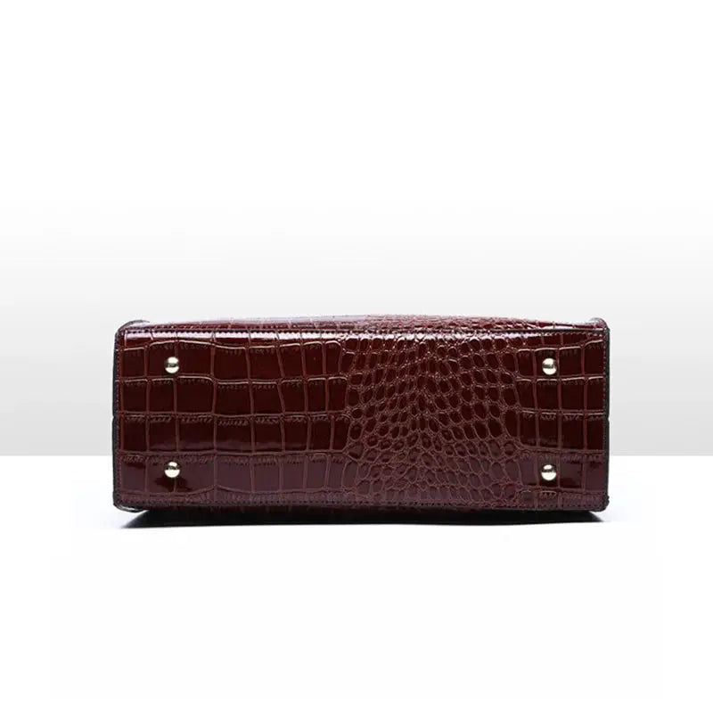 Crocodile-pattern PU leather handbag by Simples Market, dark brown large-capacity shoulder bag with metal studs.