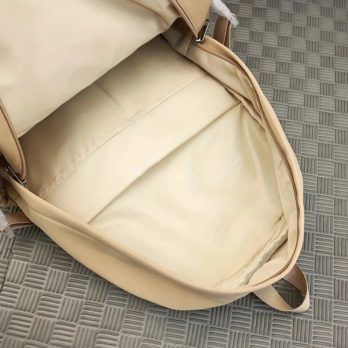 Simple Large Capacity Sports Travel Backpack Simples Market beige, open roomy main compartment
