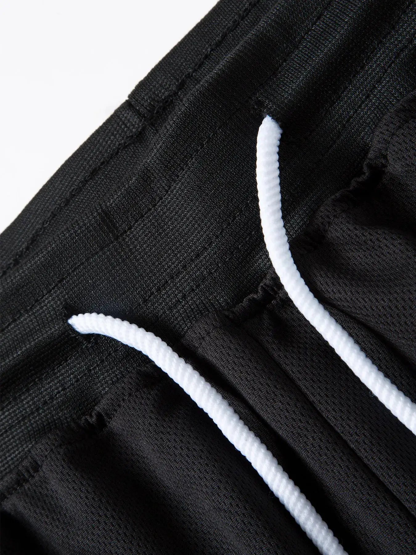 Simples Market men's sports shorts, black with white drawstring, quick-drying athletic fit