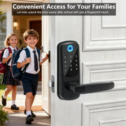 WiFi smart door lock by Simples Market with biometric fingerprint keypad and USB emergency charger