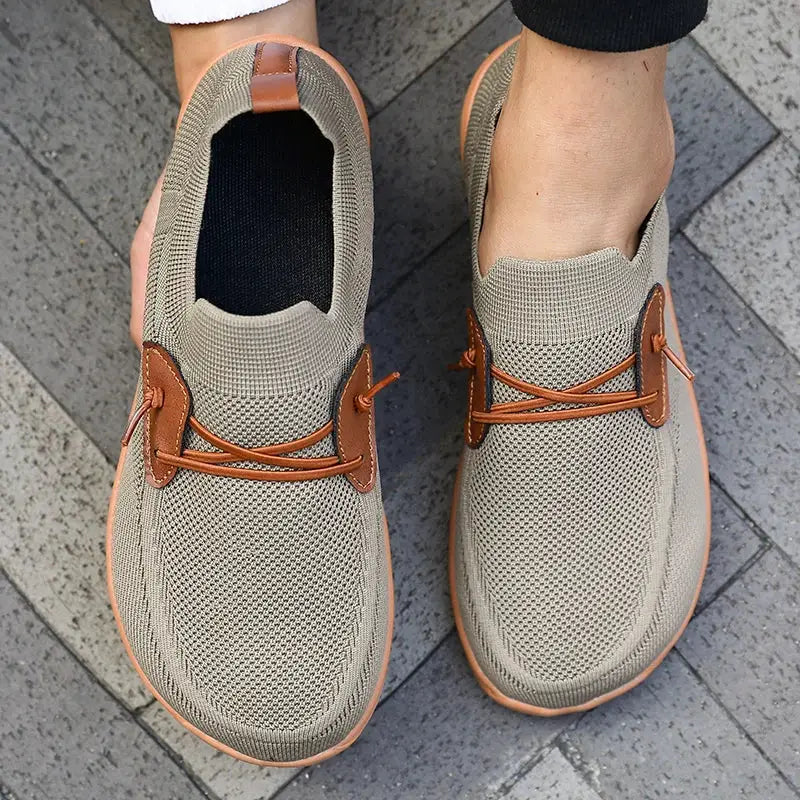 Barefoot shoes pair, wide version in beige knit with brown leather laces and tan sole