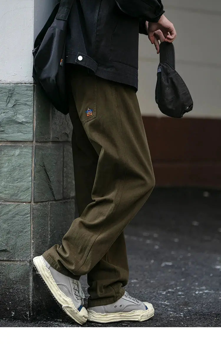 Cargo pants olive green, Japanese streetwear men's straight-leg style with pocket patch.