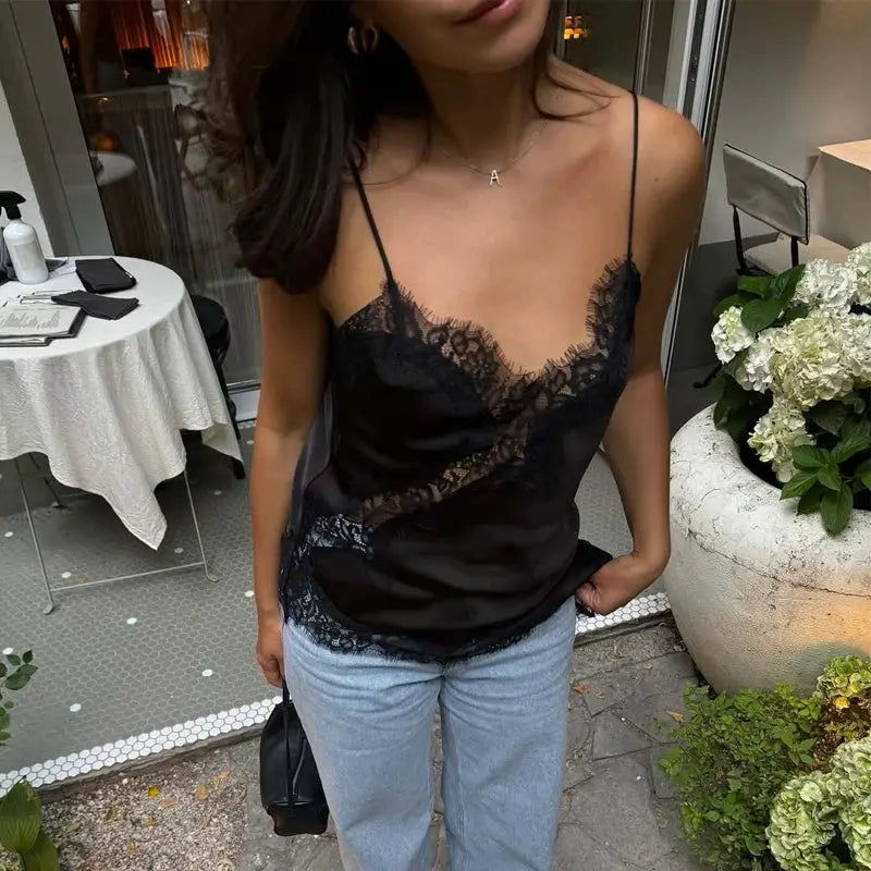 Mujer Black Lace Camisole Top Backless Sleeveless Summer Women Beach Top With Delicate Lace