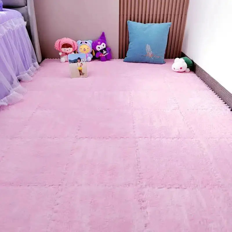 Pink plush interlocking foam floor mats, 10-piece set (30x30 cm) for playroom, with stuffed toys and a blue cushion