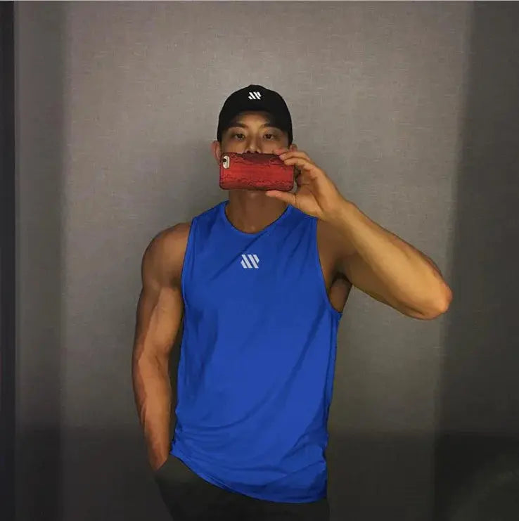 Simples Market men's blue stringer bodybuilding tank top with chest logo