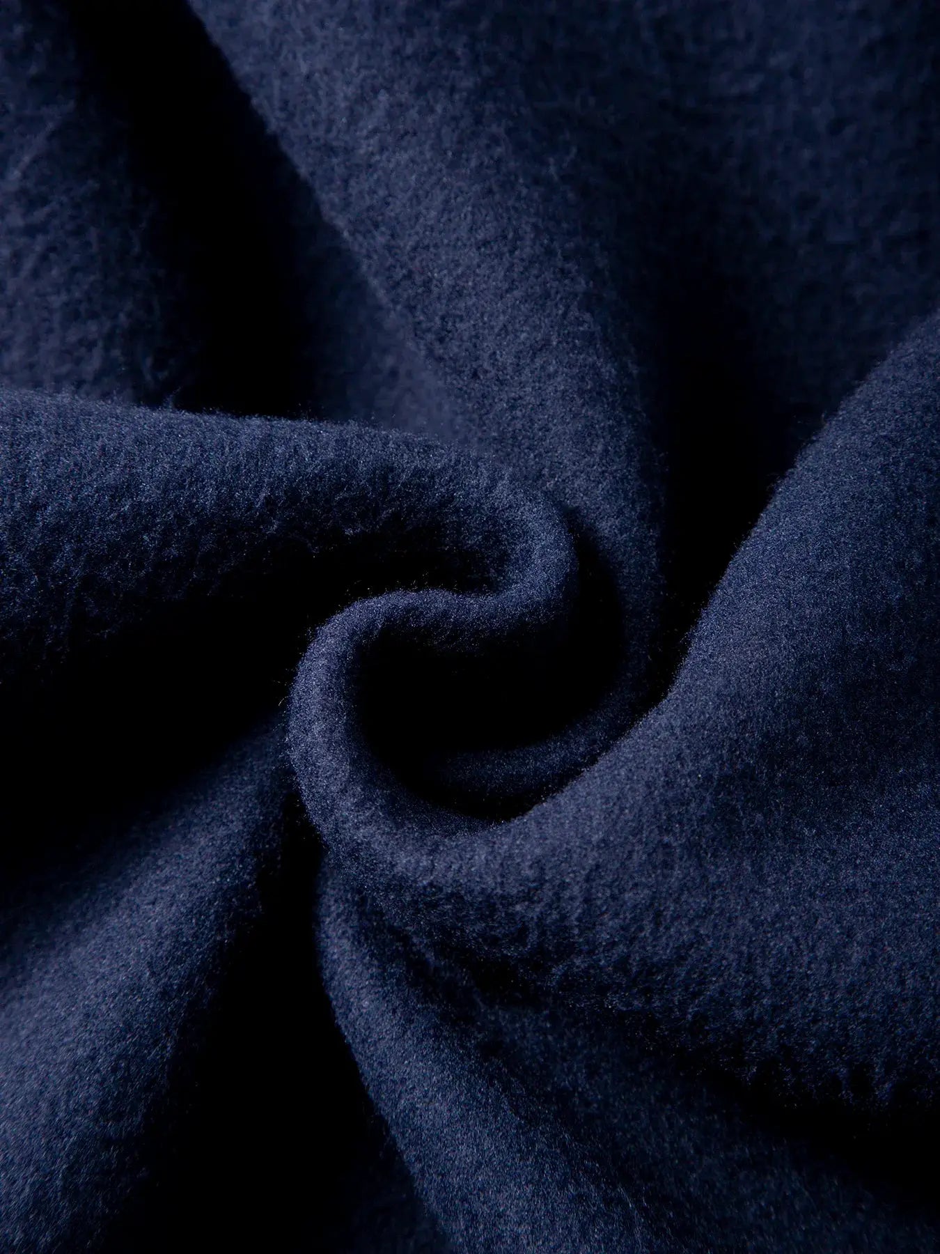 Men's navy blue fleece pullover fabric close-up, Simples Market