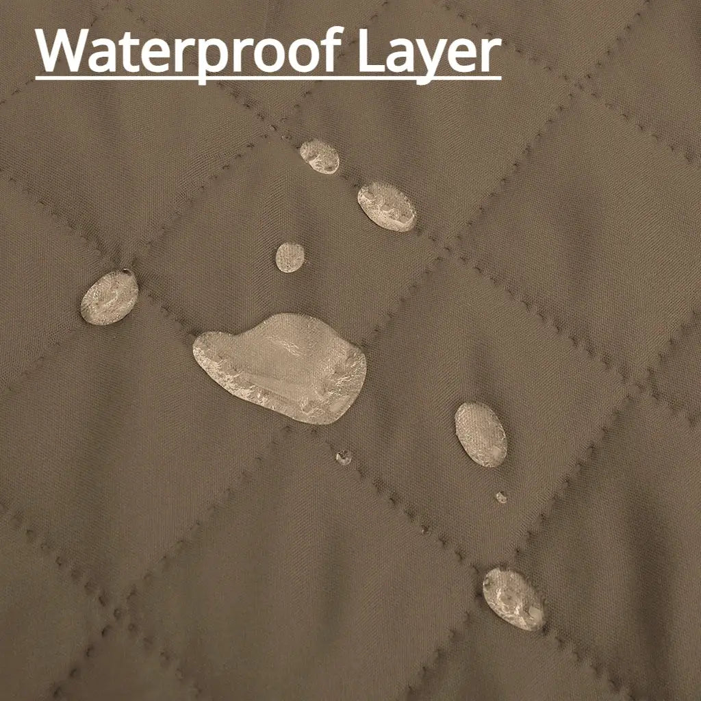 Sofa slipcover waterproof by Simples Market; brown quilted fabric with water droplets.