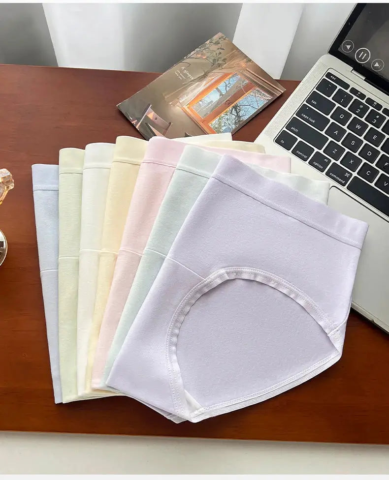 Simples Market 7-piece cotton women’s panties set in pastel colors; low-rise briefs
