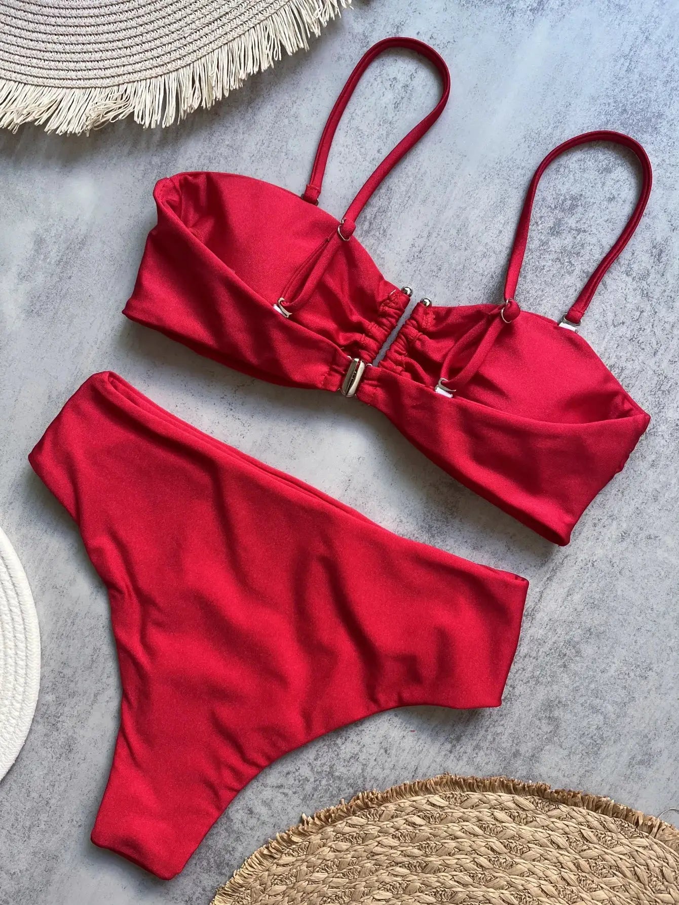Simples Market red bandeau push-up bikini set (top and bottom) with adjustable straps and metal clasp.