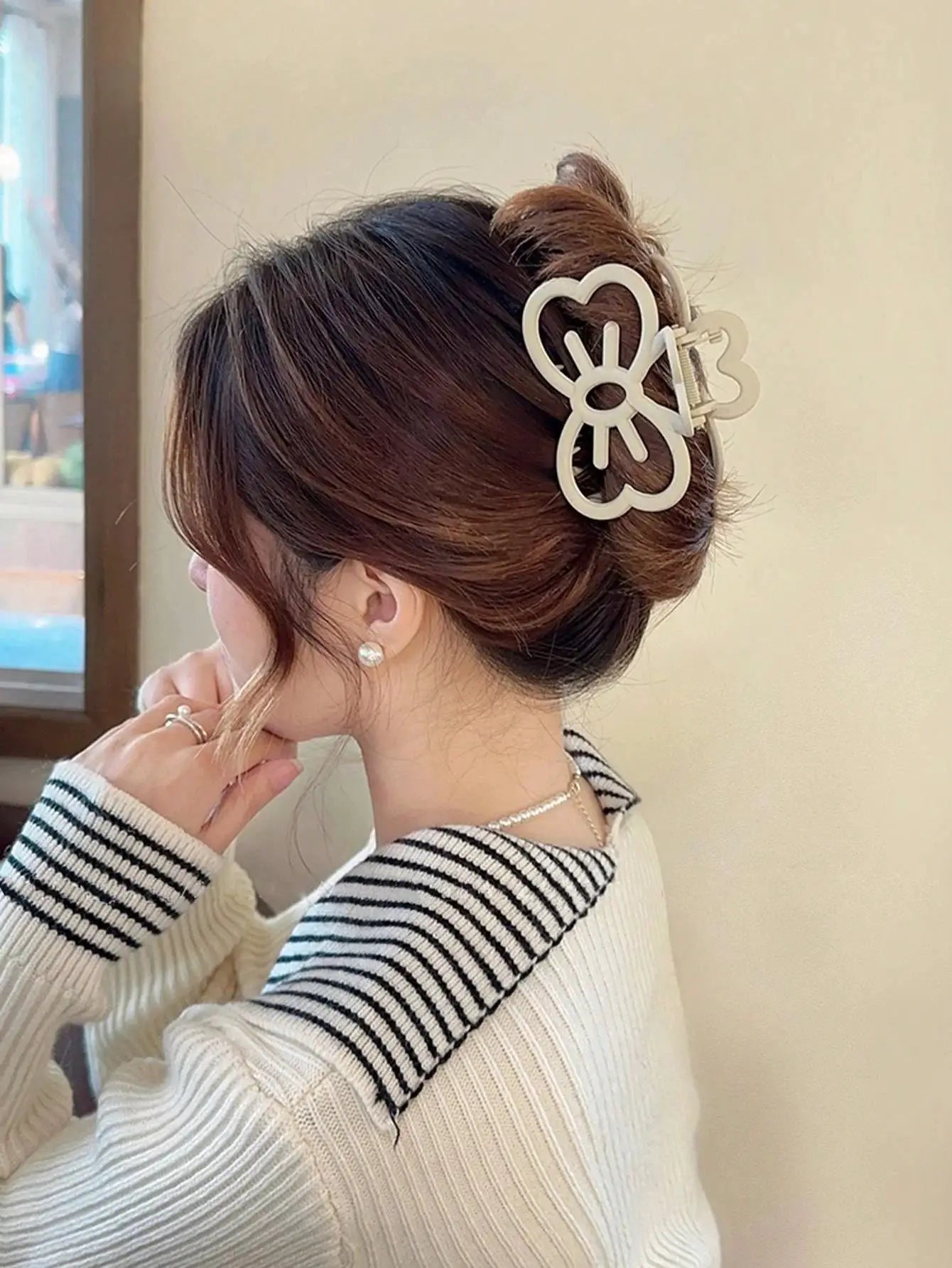 CandyCat Cat Bow Hair Clip Crab Hair Clip Plastic Claw Clip Candy Color Secure Hold For Girls And Women
