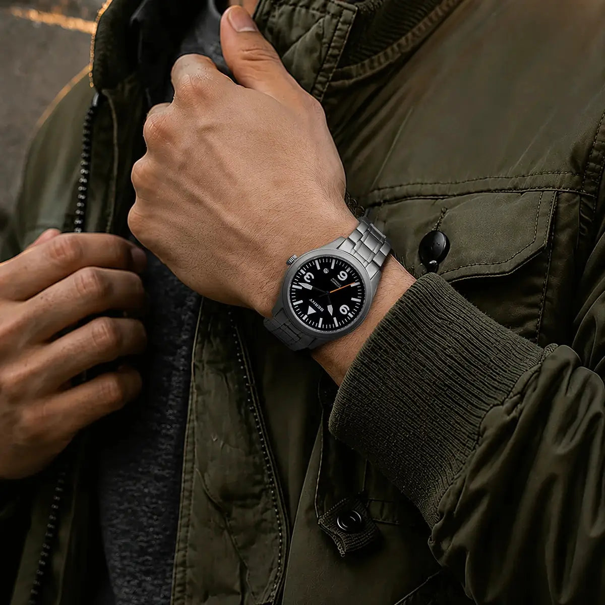 BERNY Aviation Titanium Mechanical Watch with black dial and silver stainless-steel bracelet