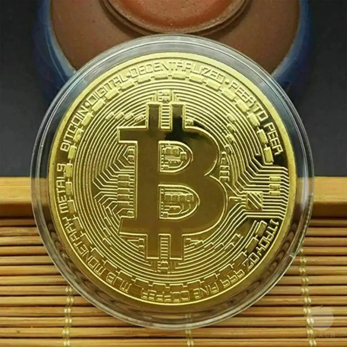 Gold Plated Bitcoin Coin Collectible And Commemorative Physical Art Piece Gift For Birthday