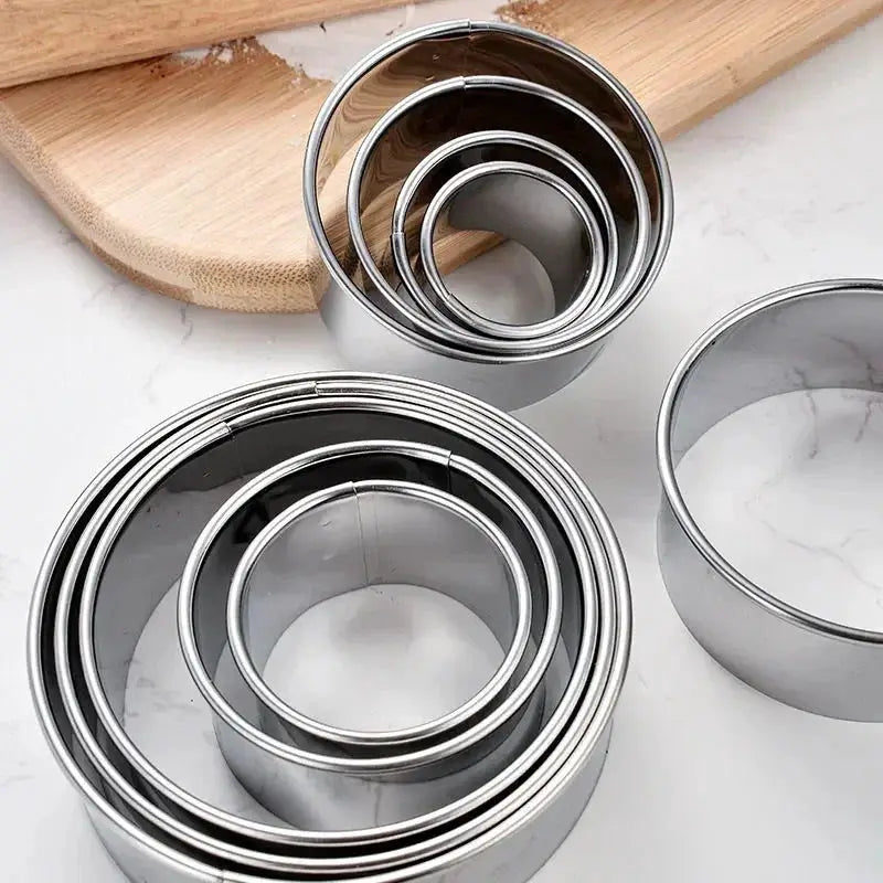 Five Piece Round Stainless Steel Molds Set For Dumpling Wrappers Biscuits Pastry Cake Baking Kitchen Gadget