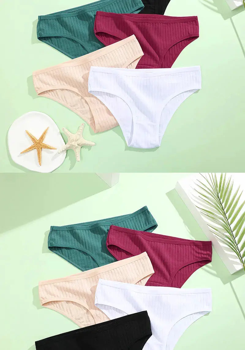Simples Market women's cotton briefs set; 4-piece assortment in green, burgundy, beige and white with ribbed texture