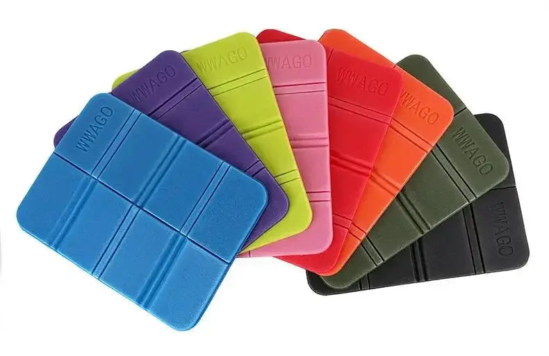 Simples Market foldable XPE foam outdoor mat set, moistureproof picnic & camping seat cushions in 9 colors.
