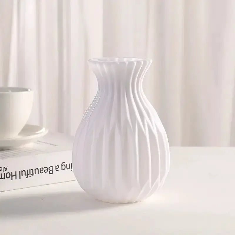 White Plastic Modern Vase For Living Room Decor Scandinavian Style Flower Pot Wedding Floral Arrangement Vase - Simples Market