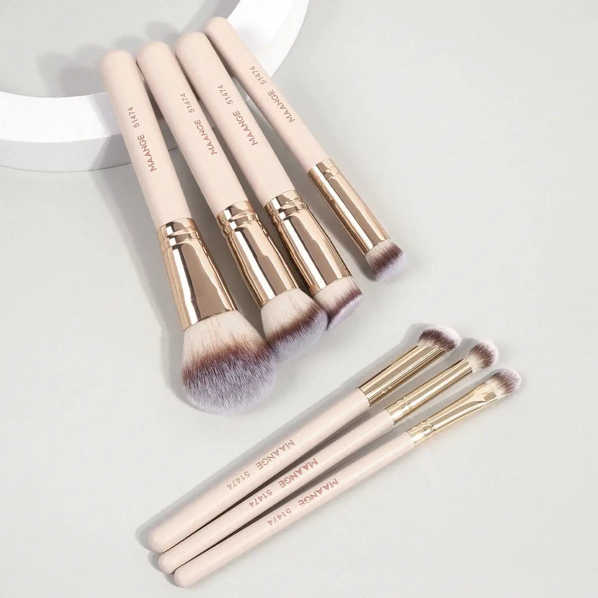 Maange 7 Piece Makeup Brush Set for Foundation Powder Concealer Blush with Soft Synthetic Bristles