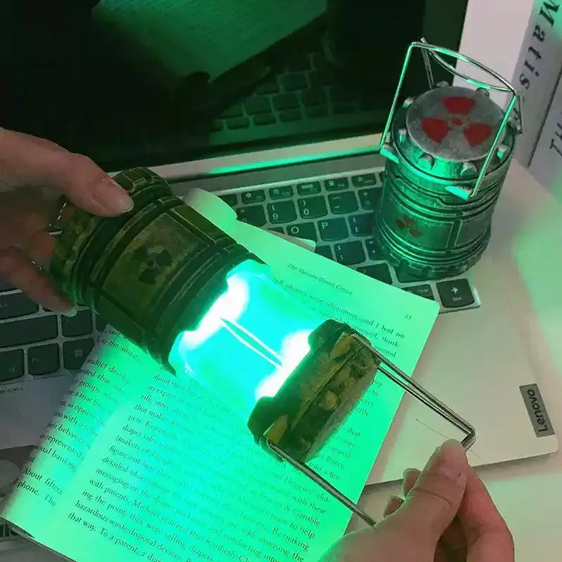 Mini Handheld Nuclear Reactor Lantern Toy Simulation Illuminator Doomsday Gift Portable Glowing Lamp