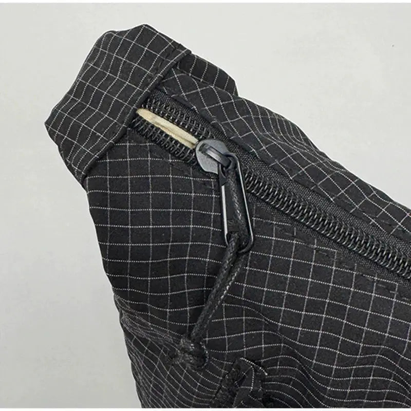 Korean nylon plaid shoulder bag with zipper closure, dark gray grid pattern