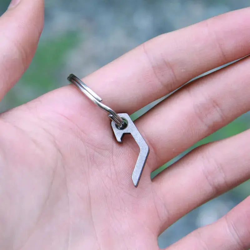 Simples Market EDC Gear mini lightweight bottle opener keyring with compact metal tool