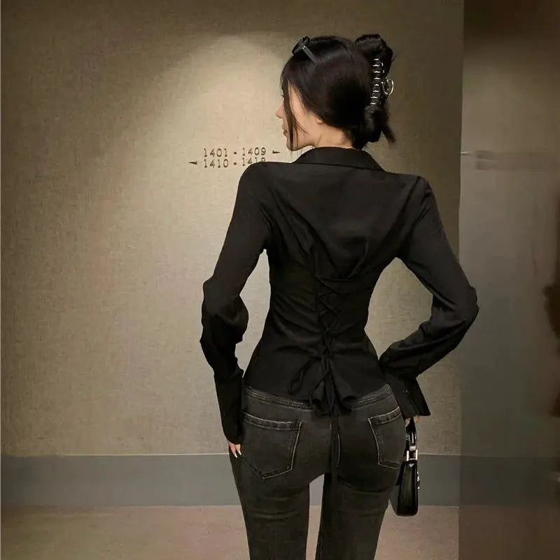 Gidyq women's bandage blouse, black slim-fit top with corset-lace back and long bell sleeves