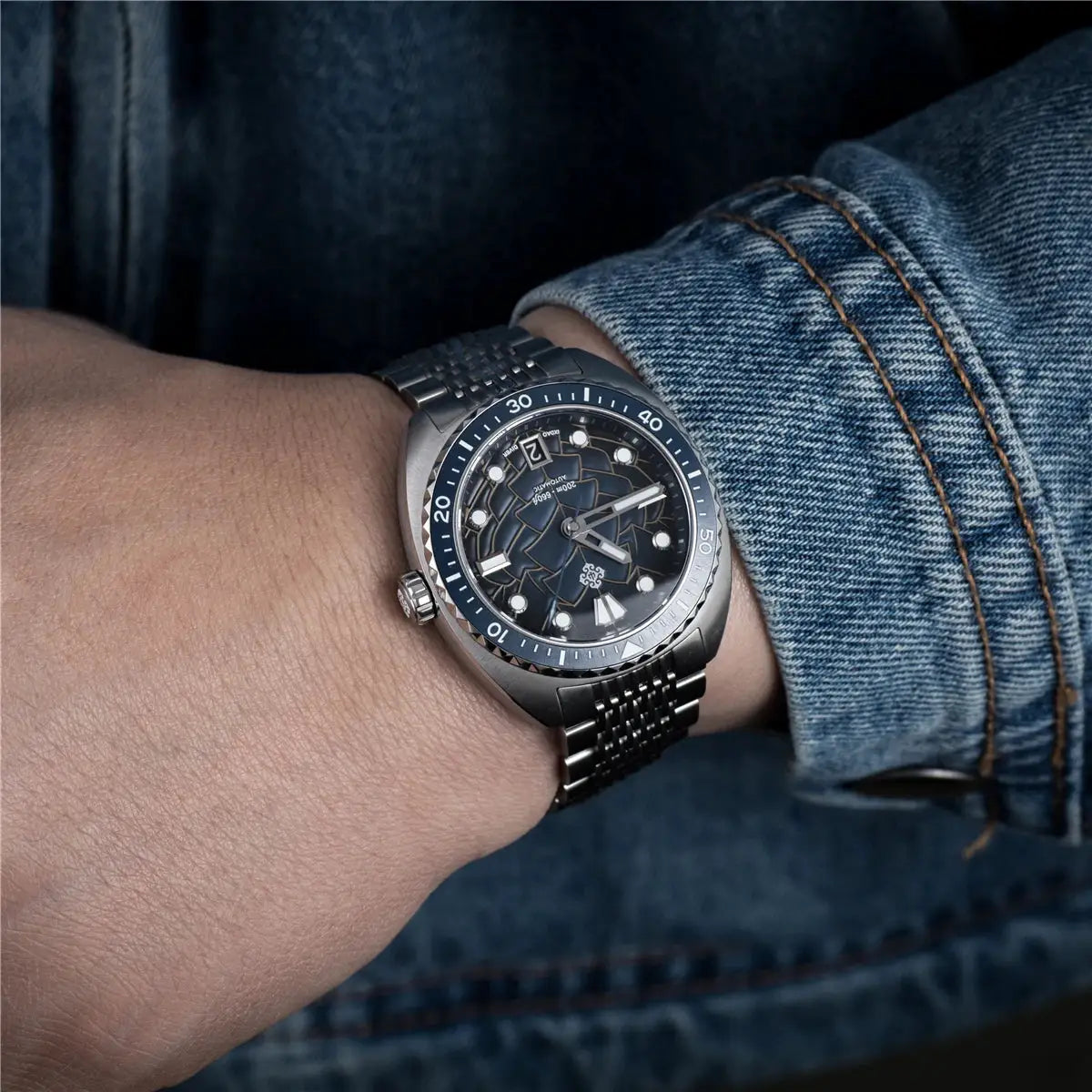 IXDAO IPOSE 2026 men's automatic dive watch with Poseidon pattern, blue dial and stainless steel bracelet