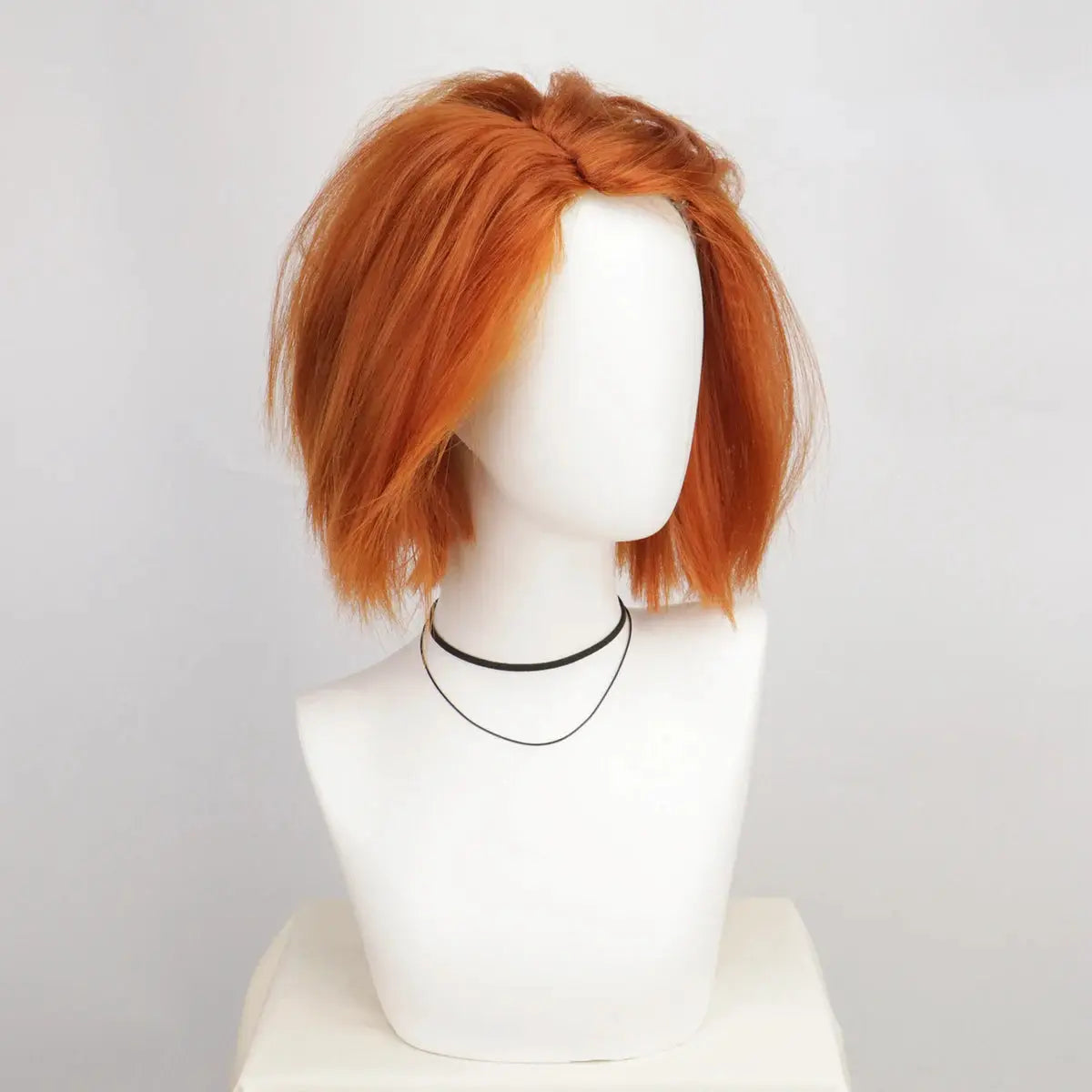 Seed of Chucky orange short cosplay wig by Simples Market, heat-resistant cosplay accessory