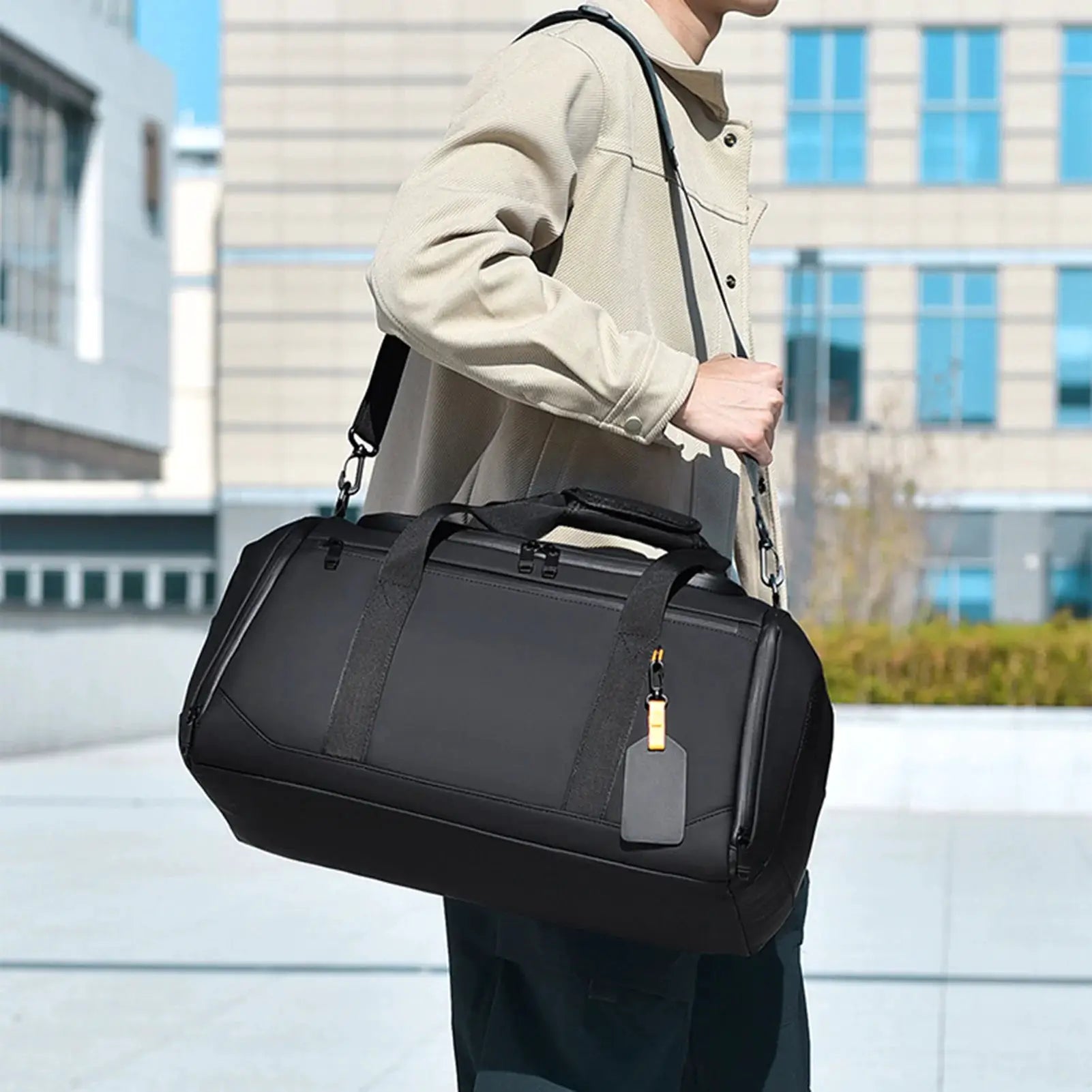 Travel tote bag, large-capacity black gym bag with multiple pockets