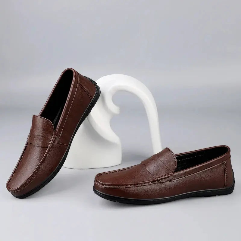 Men's brown genuine leather loafers, Simples Market slip-on dress shoes