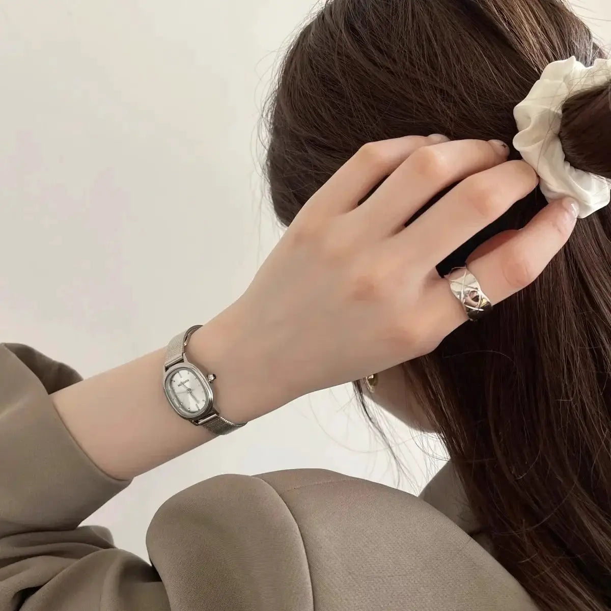 LuxeWear Small Oval Green Dial Stainless Steel Quartz Watch For Women Elegant Everyday Timepiece