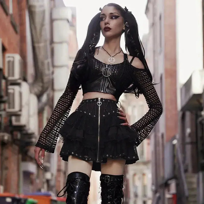 Gothic skater punk high-waist black mini skirt with front zipper and layered ruffles