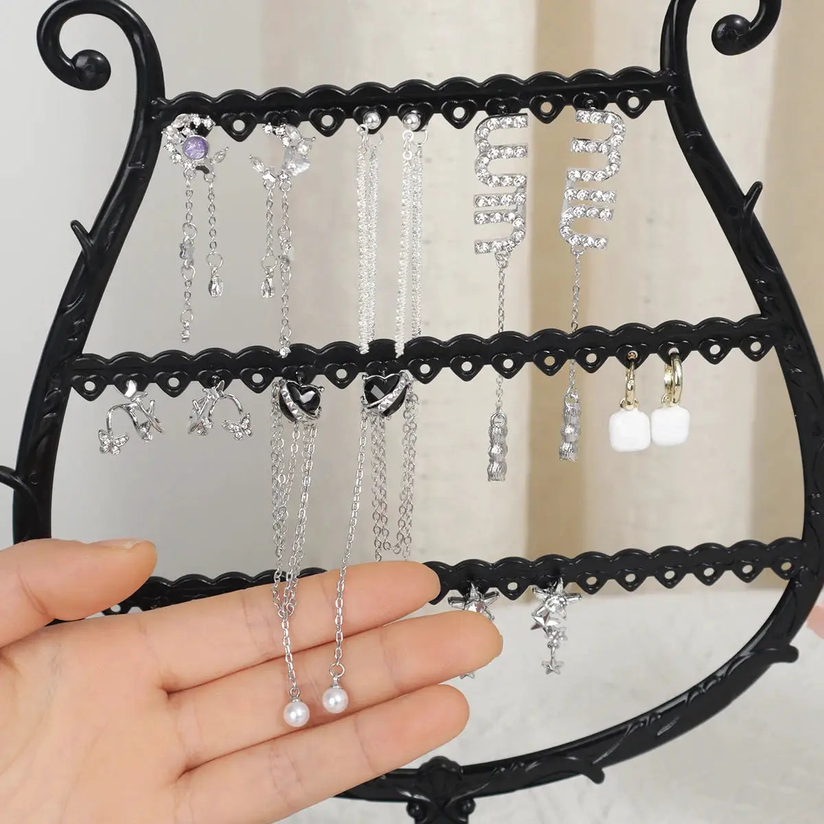 Creative Wine Cup Necklace Jewelry Display Shelf 1pc Plastic Rack for Jewelry Organization