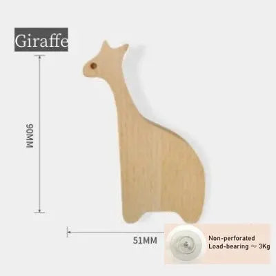 Giraffe-shaped wooden wall hook by Simples Market; natural solid wood animal coat rack for kids, 90mm tall, 51mm wide.