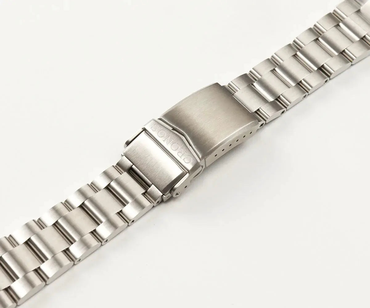 Cronos automatic diver watch with stainless steel bracelet and clasp, 2000m water resistant
