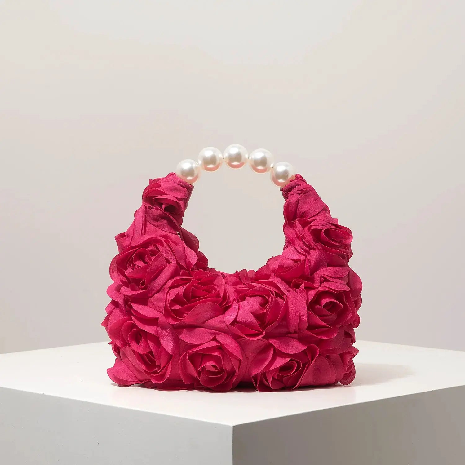 Handbag pink rosette floral with pearl-bead handle by Simples Market